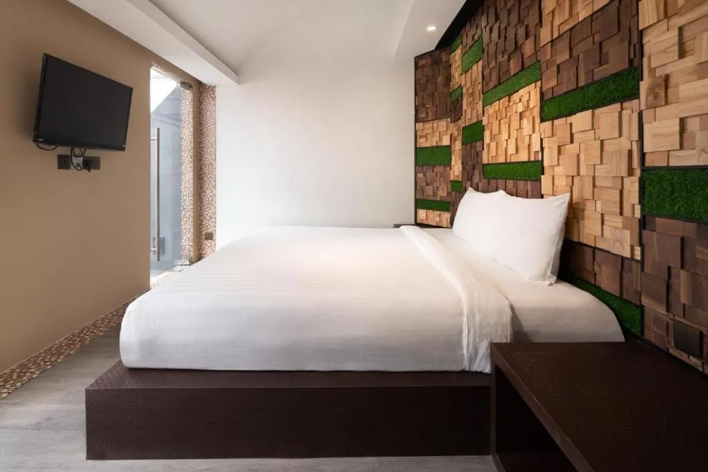 Image 4 of Lion Peak Hotel Dickson