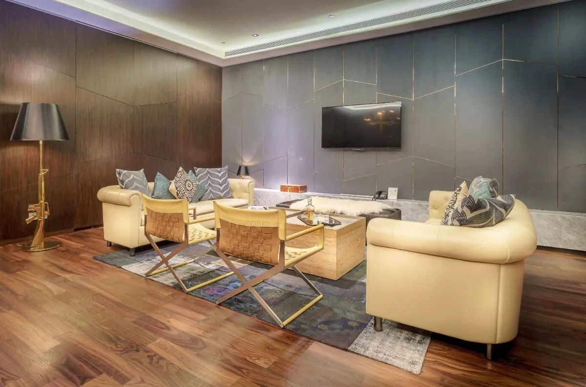 Image 4 of Naumi Hotel