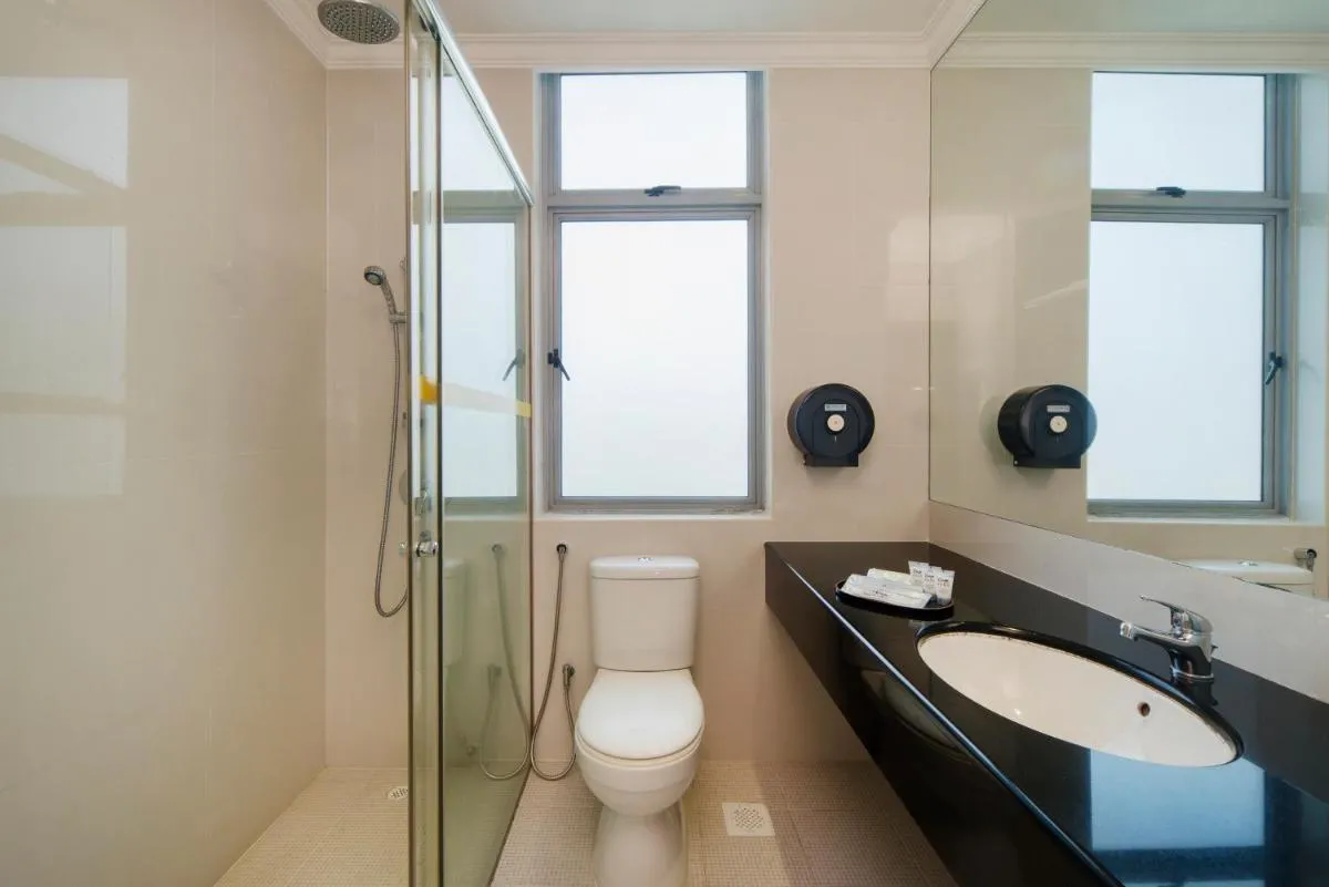 Image 6 of New Cape Inn