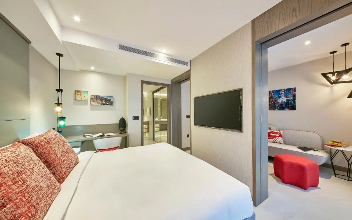 Image 5 of Oakwood Studios Singapore