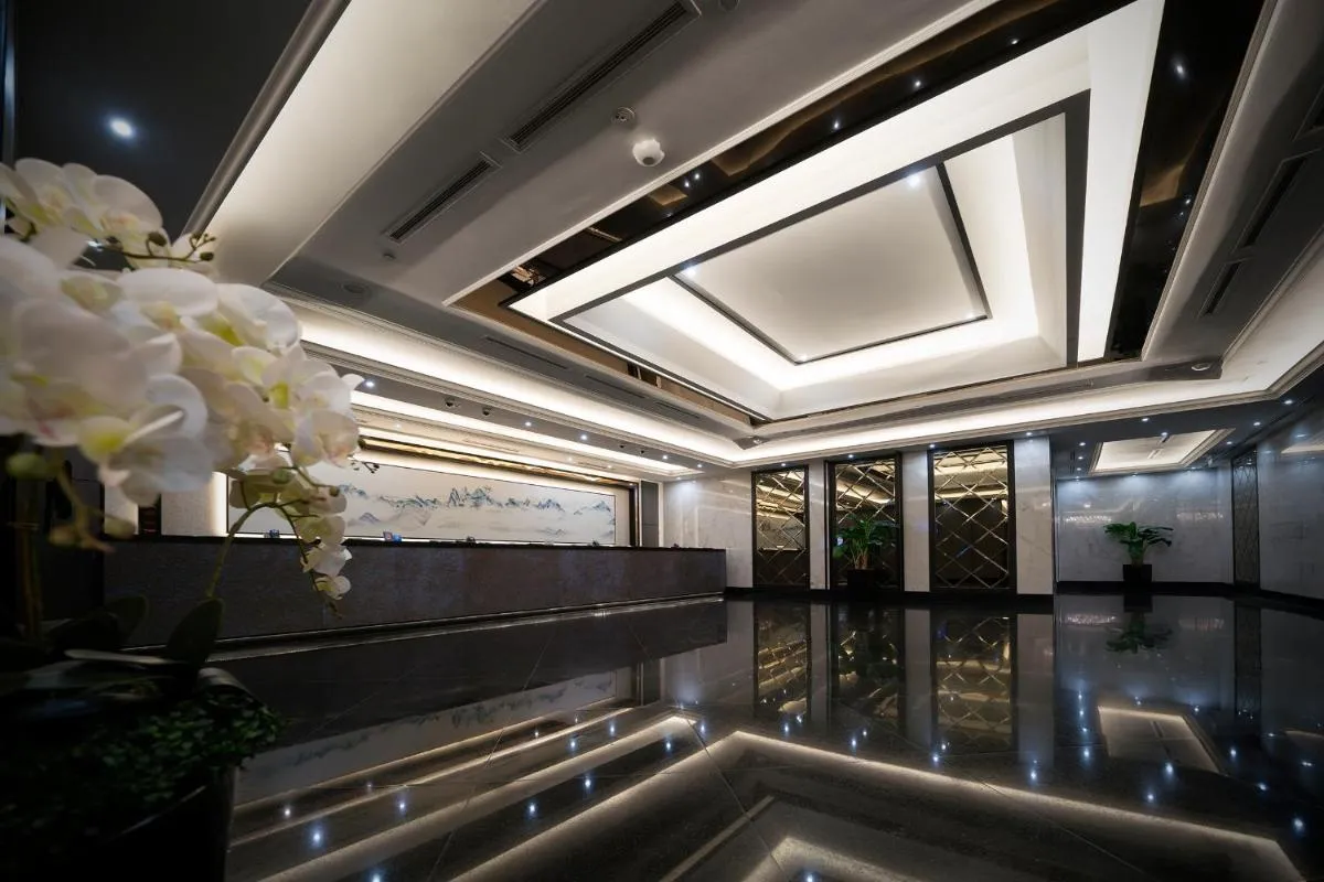 Image 6 of V Hotel Lavender