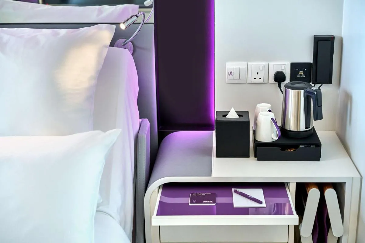 Image 6 of YOTEL Singapore Orchard Road