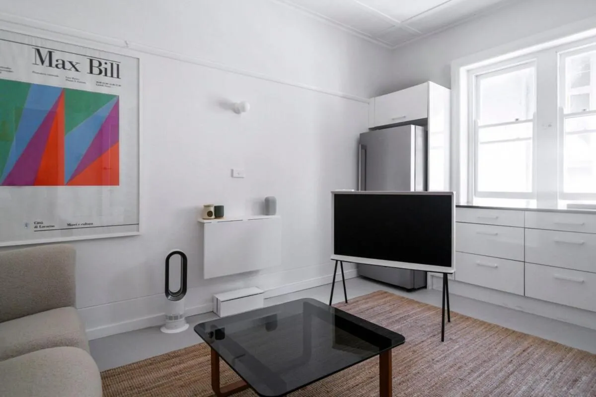 Image 4 of 1920s Art-Deco Apartment in the Heart of the City