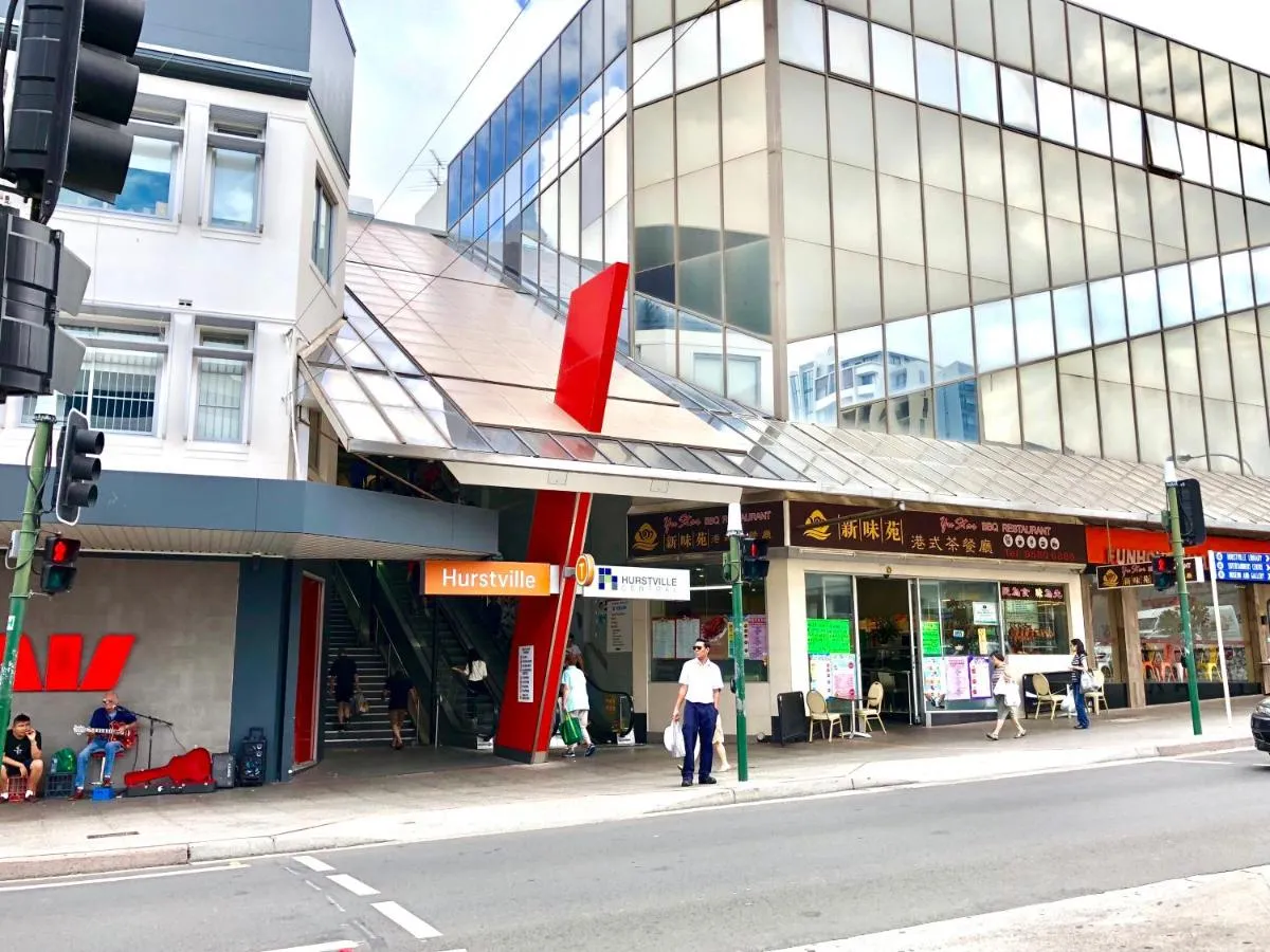 Image 5 of 2 bedroom high rise apartment