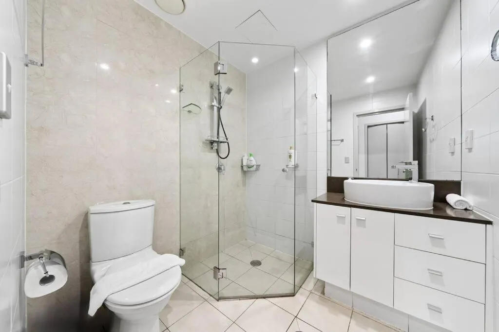 Image 2 of 3Bds& FishM &Citylife Super Cozy