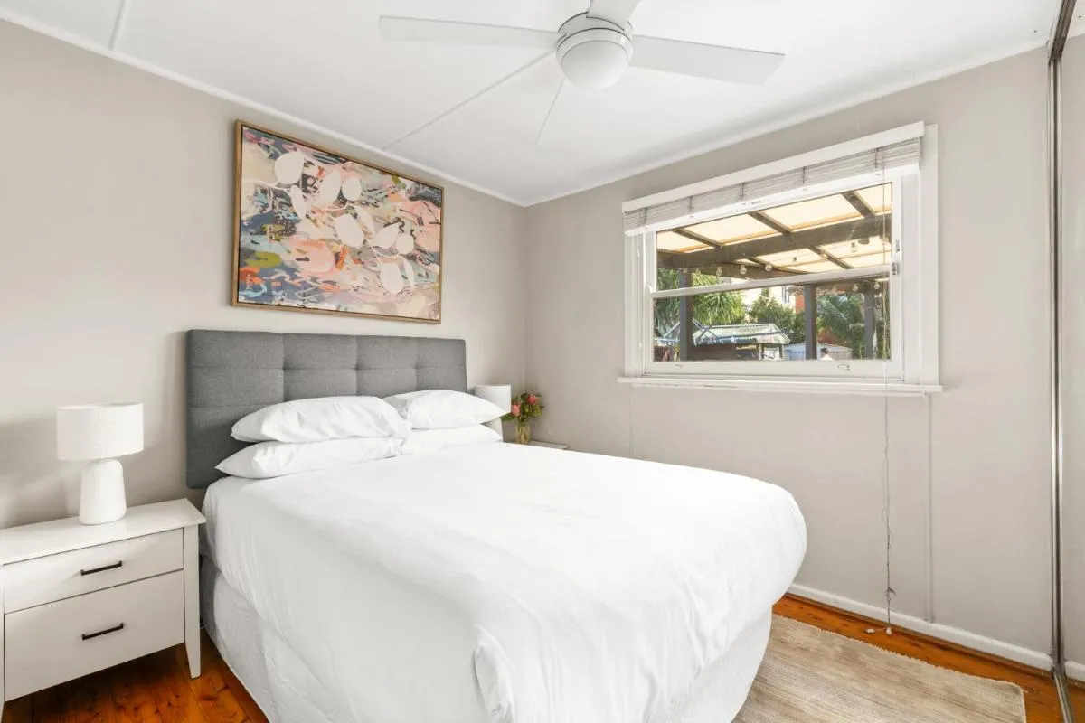 Image 6 of 3-Bed Family Home with Garden & Alfresco Dining