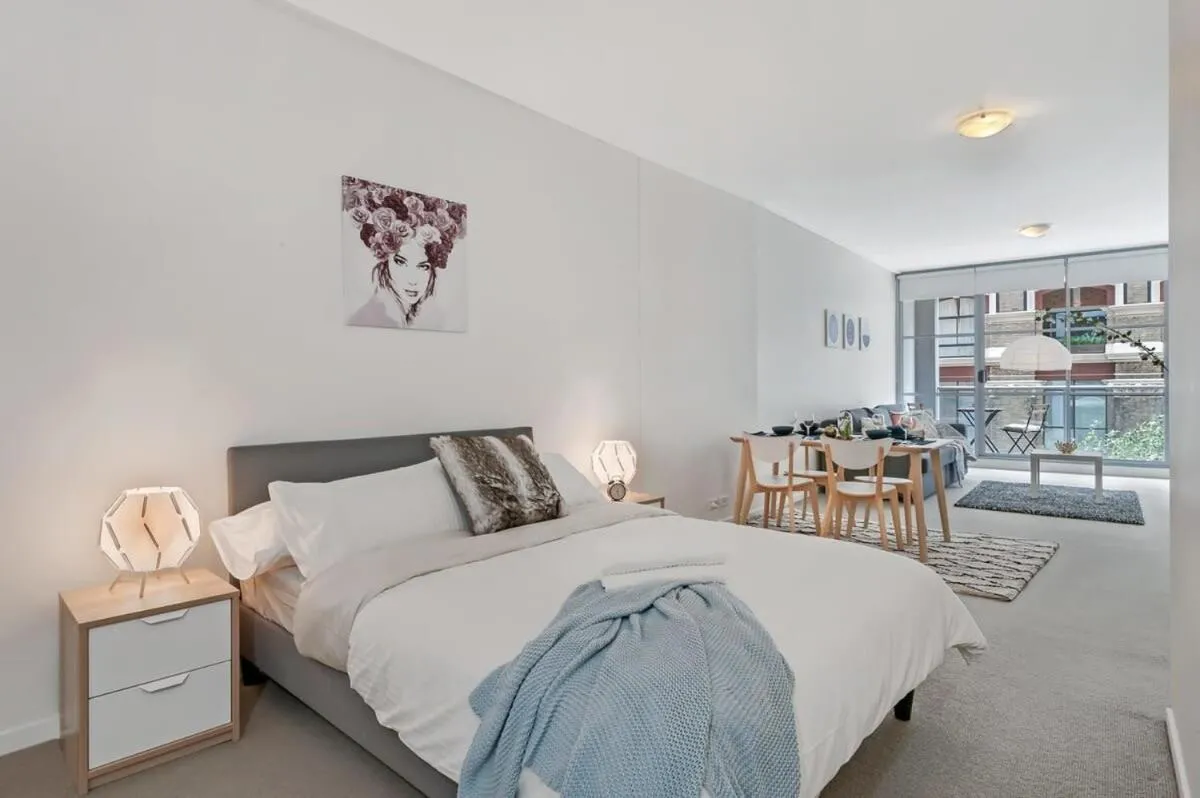 Image 1 of A Comfy & Modern Studio Near Darling Harbour