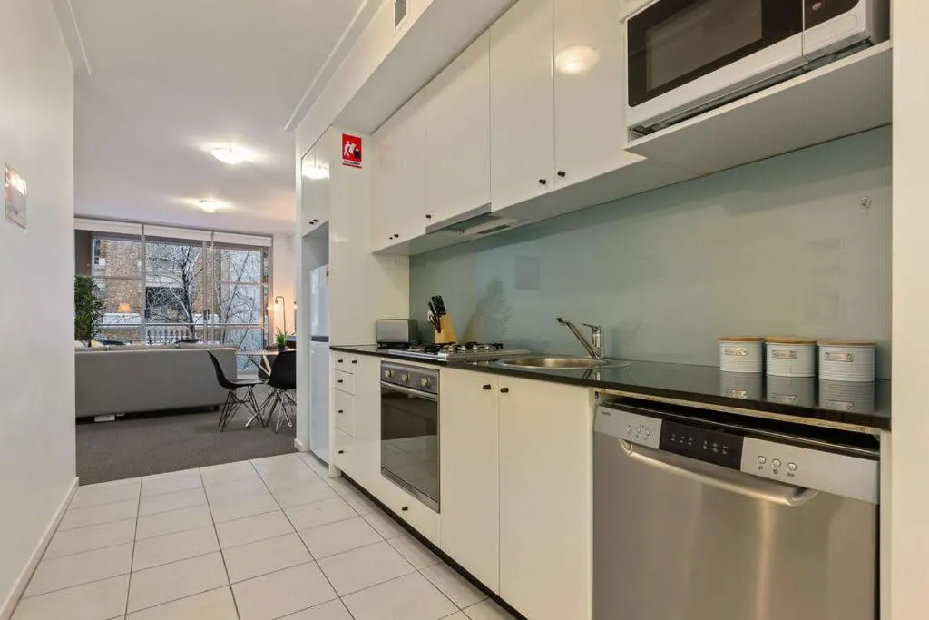 Image 4 of A Modern Studio for 6 Next to Darling Harbour