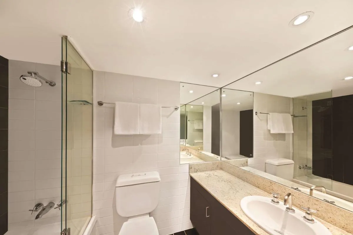 Image 2 of Adina Apartment Hotel Sydney Surry Hills