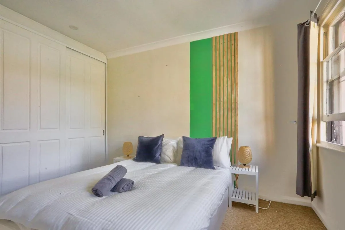 Image 4 of Affordable 3 Bedroom House Darlinghurst with 2 E-Bikes Included