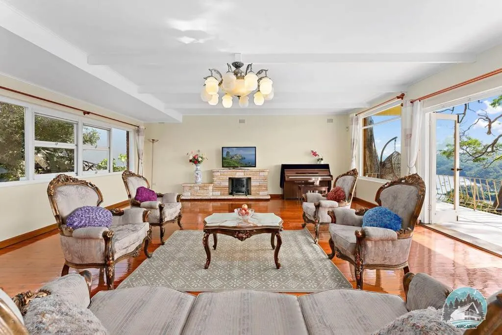 Image 4 of Aircabin – Castle Cove – Scenic View – 4 Beds Hous