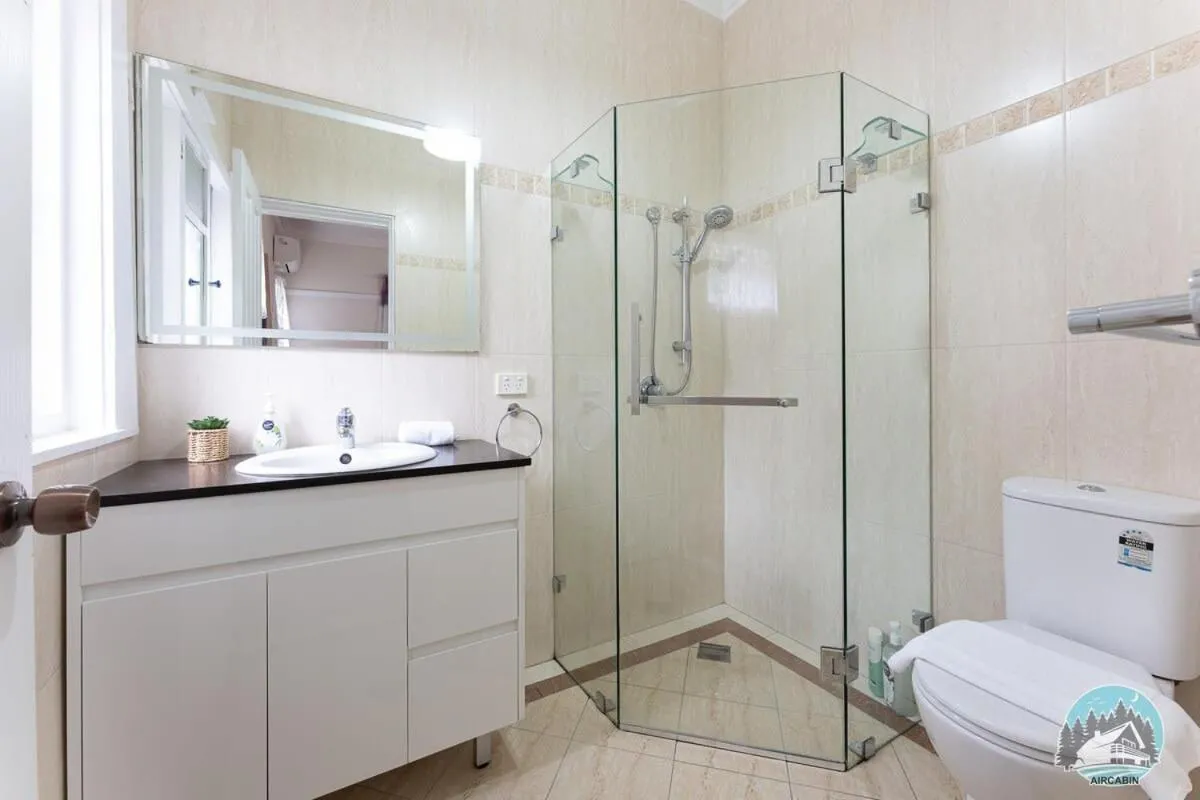 Image 2 of Aircabin – Denistone – 3 Beds Lovely House