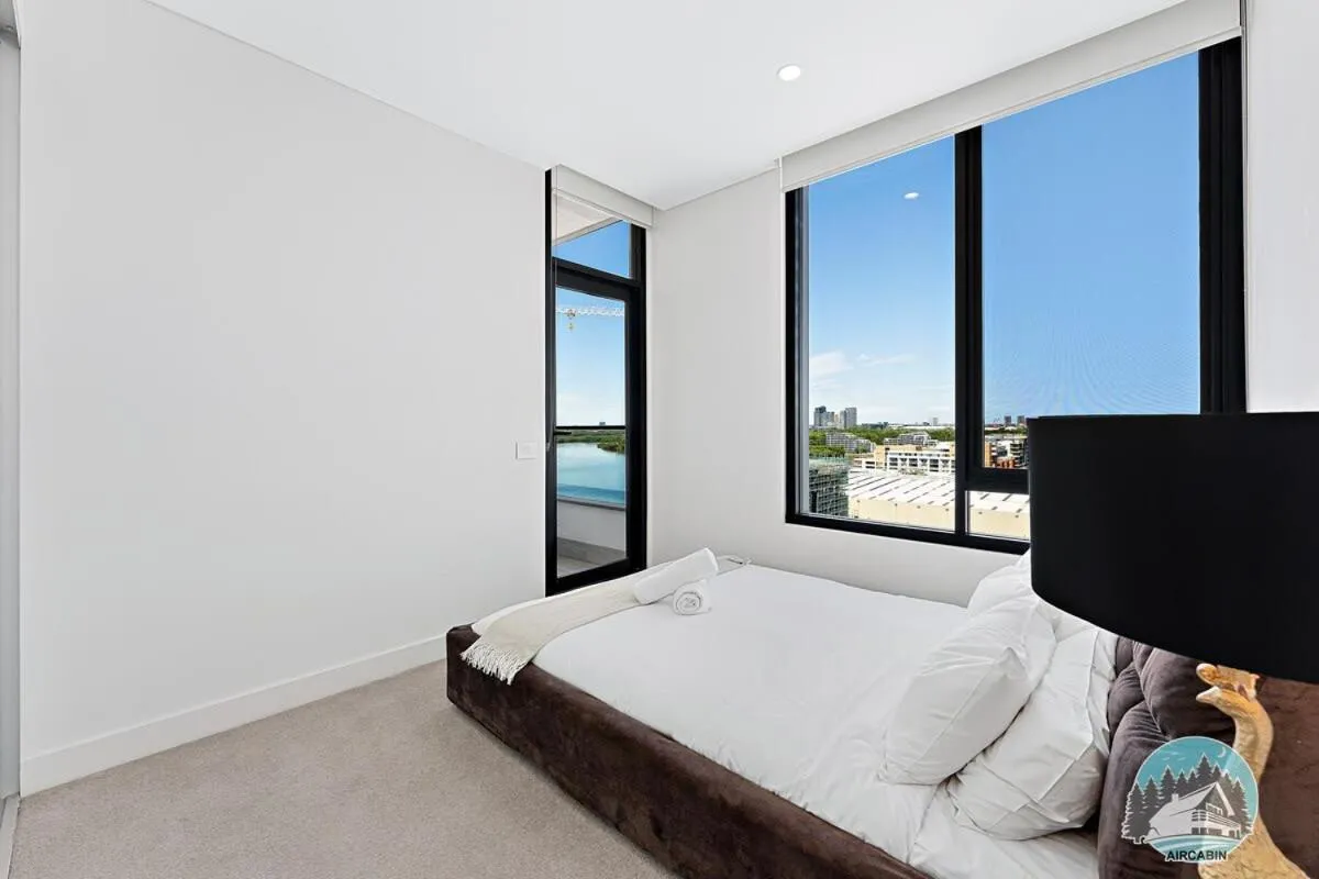 Image 1 of Aircabin｜Wentworth Point｜Stylish Comfy｜2 Beds Apt