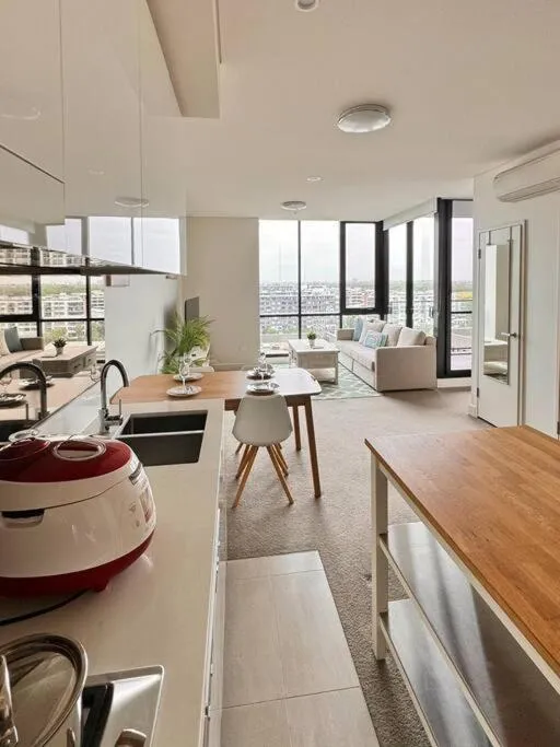 Image 4 of Aircabin – Wentworth Point – Sydney – 1 Bed Apt