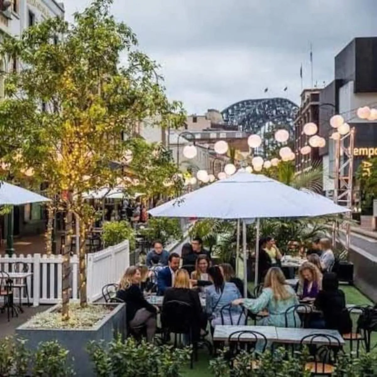 Image 6 of Amazing Apartment in Sydney CBD with Rooftop Pool
