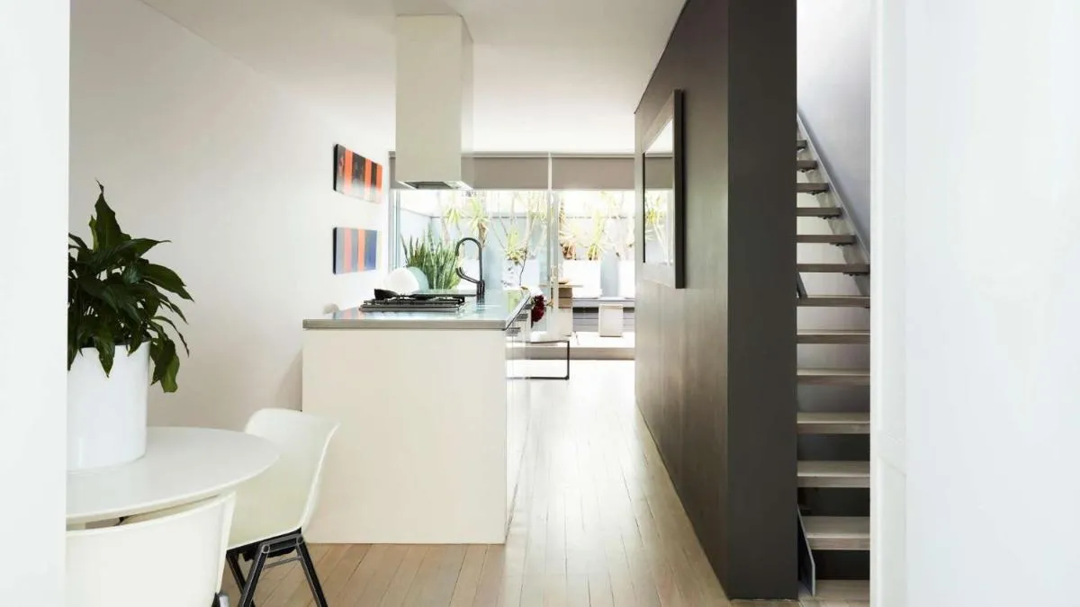 Image 3 of Apartment One