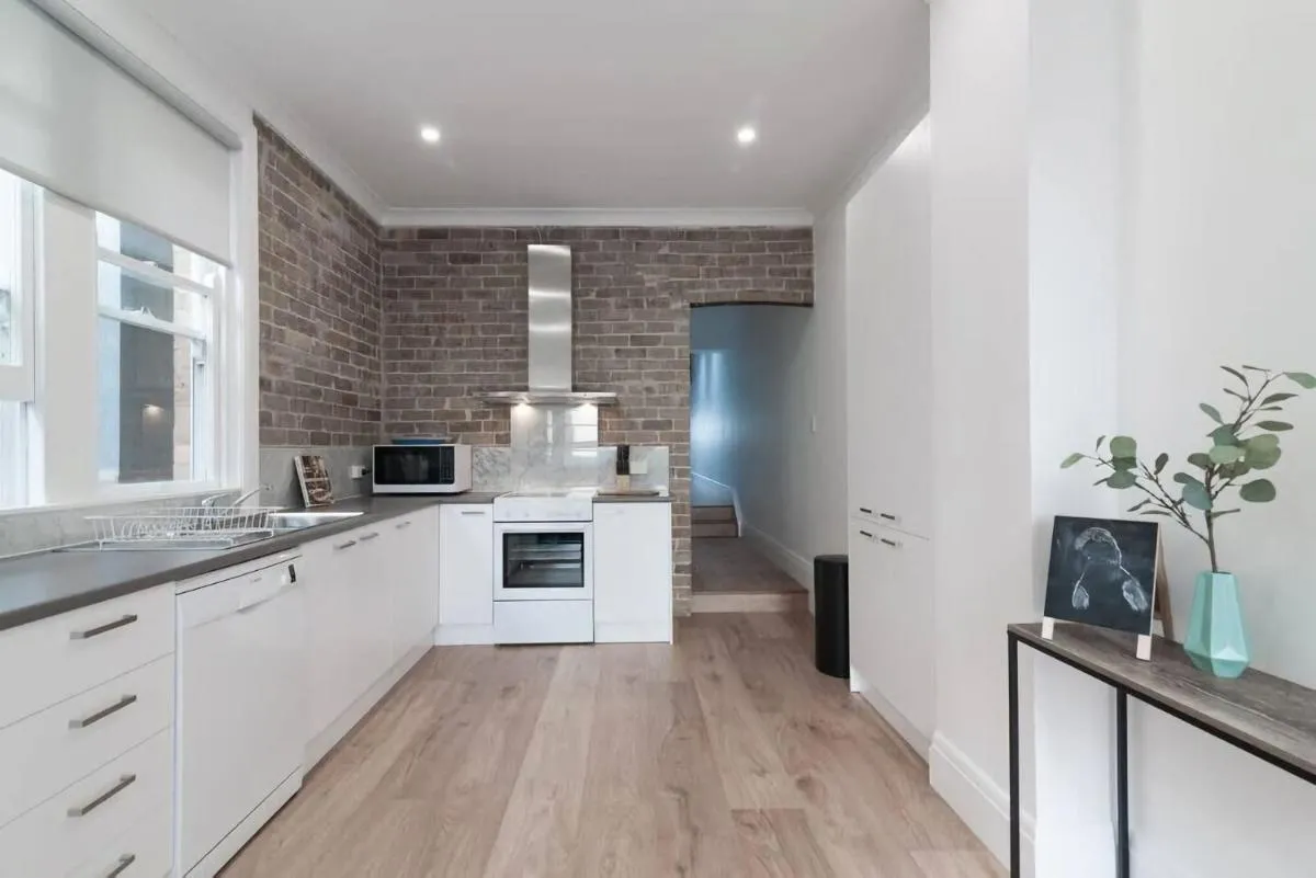 Image 1 of Art Deco Mosman Dream Minutes Drive To Balmoral