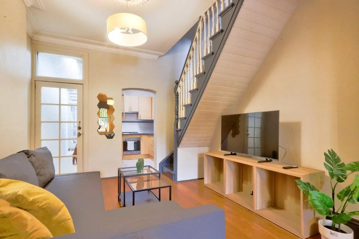Image 3 of Awesome 2 Bedroom House Surry Hills