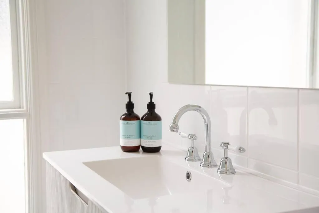 Image 1 of Balmain Sandstone Cottage