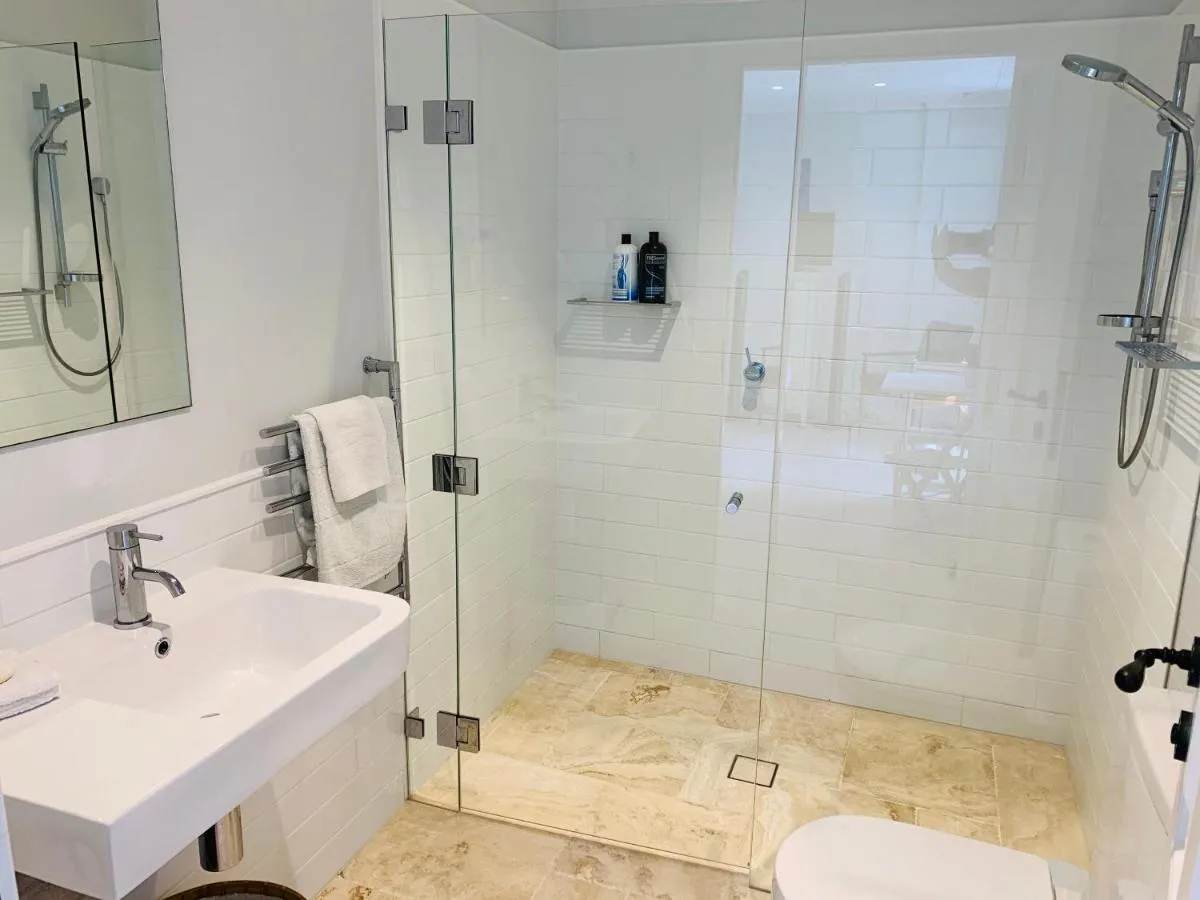 Image 3 of Balmoral Salt