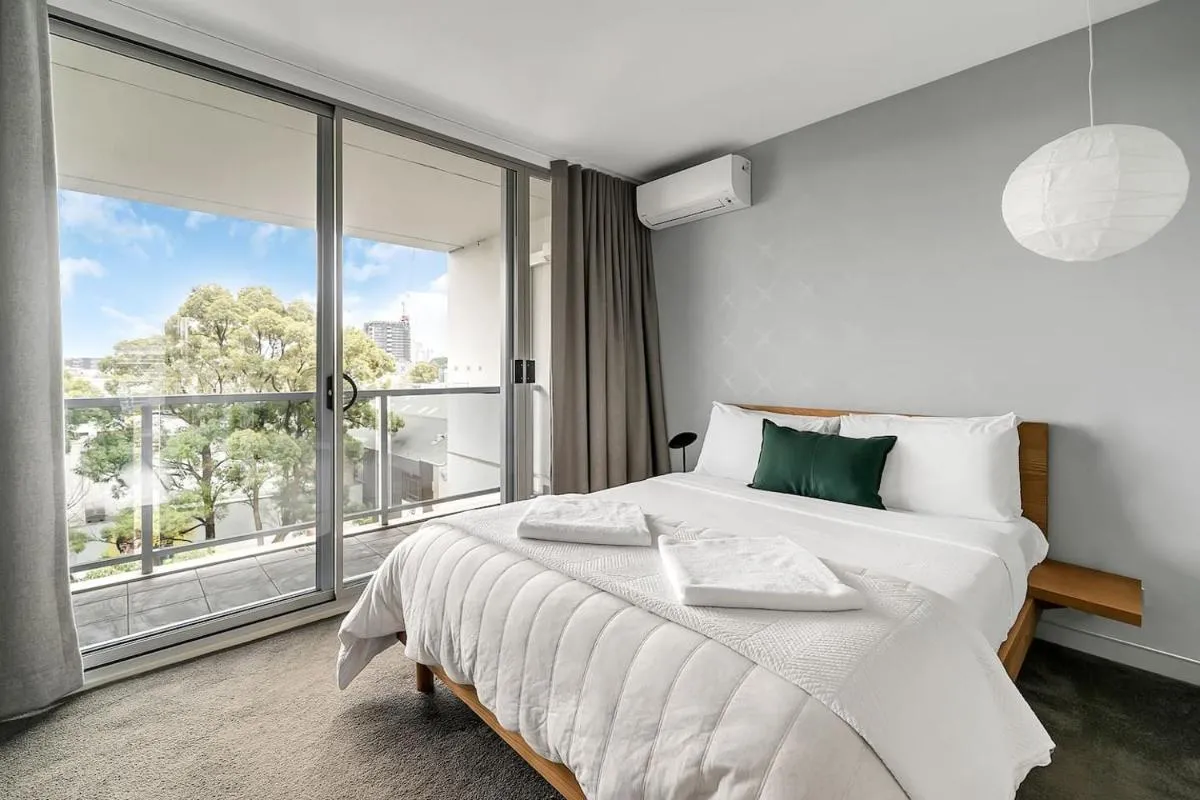 Image 6 of Berlin Muse – Stylish Comfort Meets Urban Zest