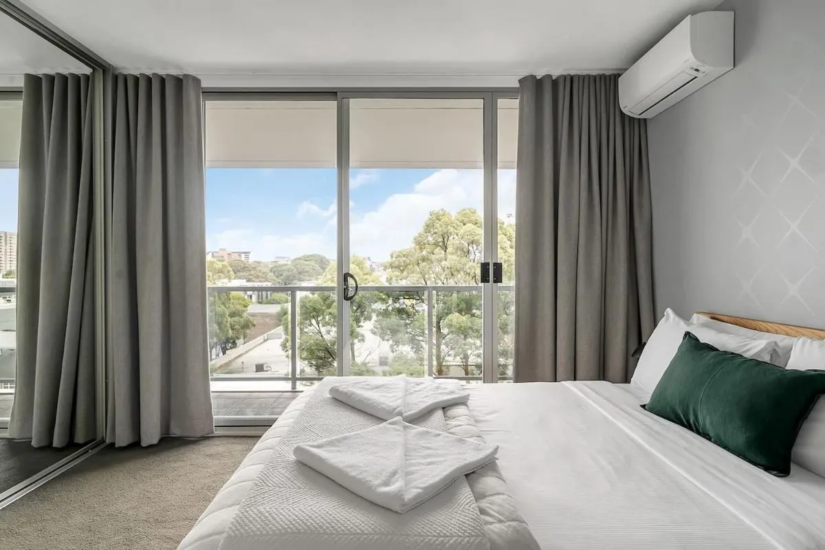 Image 1 of Berlin Muse – Stylish Comfort Meets Urban Zest