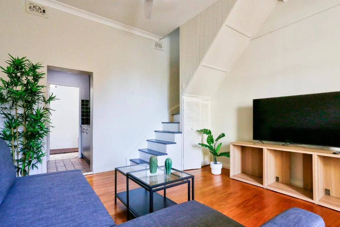 Image of Best Choice 2 Bedroom House Surry Hills