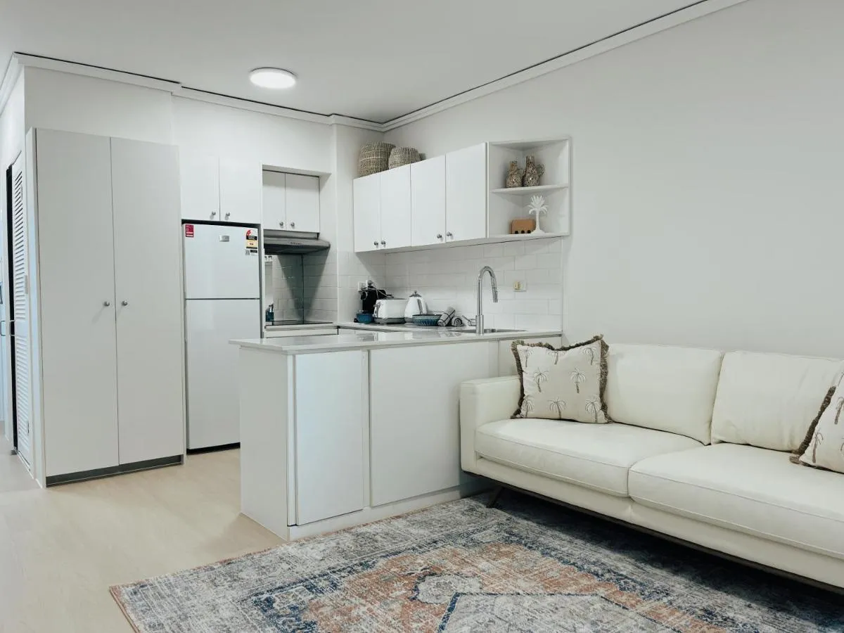 Image 2 of Bondi Beach Waves 2 Beachfront Apartment