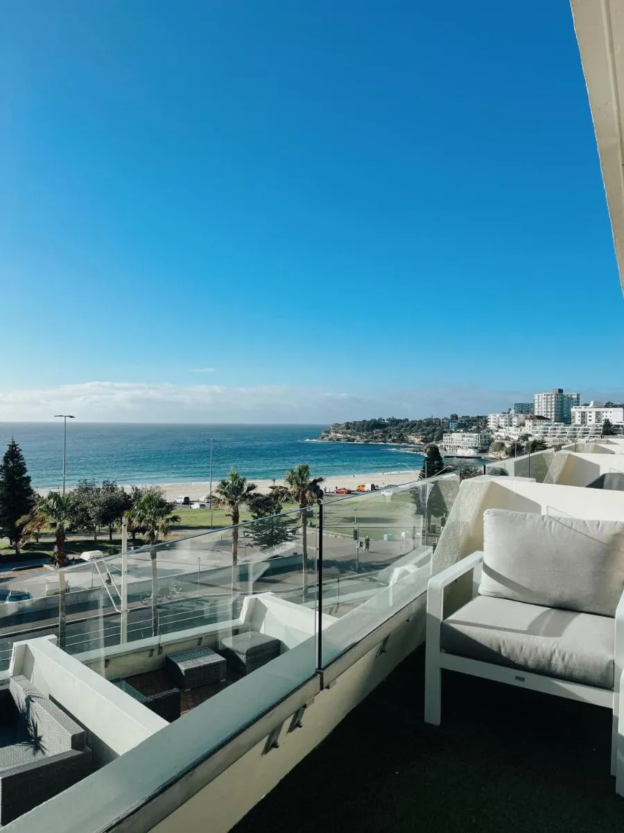 Image 6 of Bondi Beach Waves 2 Beachfront Apartment
