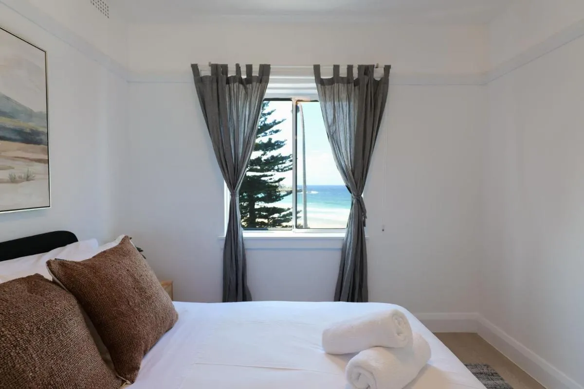 Image 6 of Bondi Beachfront Bliss