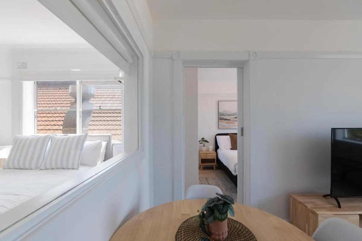 Image 4 of Bondi Beachfront Bliss