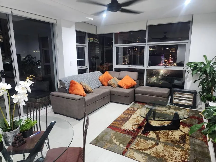 Image 2 of Bondi Junction Beauty