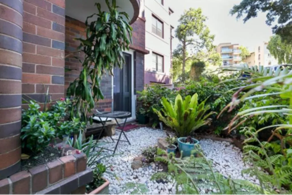 Image 4 of Bondi local garden living 5 mins walk to beach