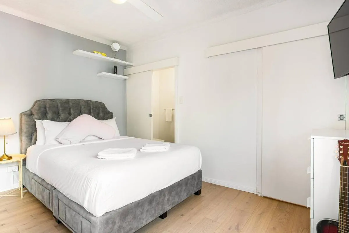 Image 1 of ‘Boutique Redfern’ The Best of City Fringe Living