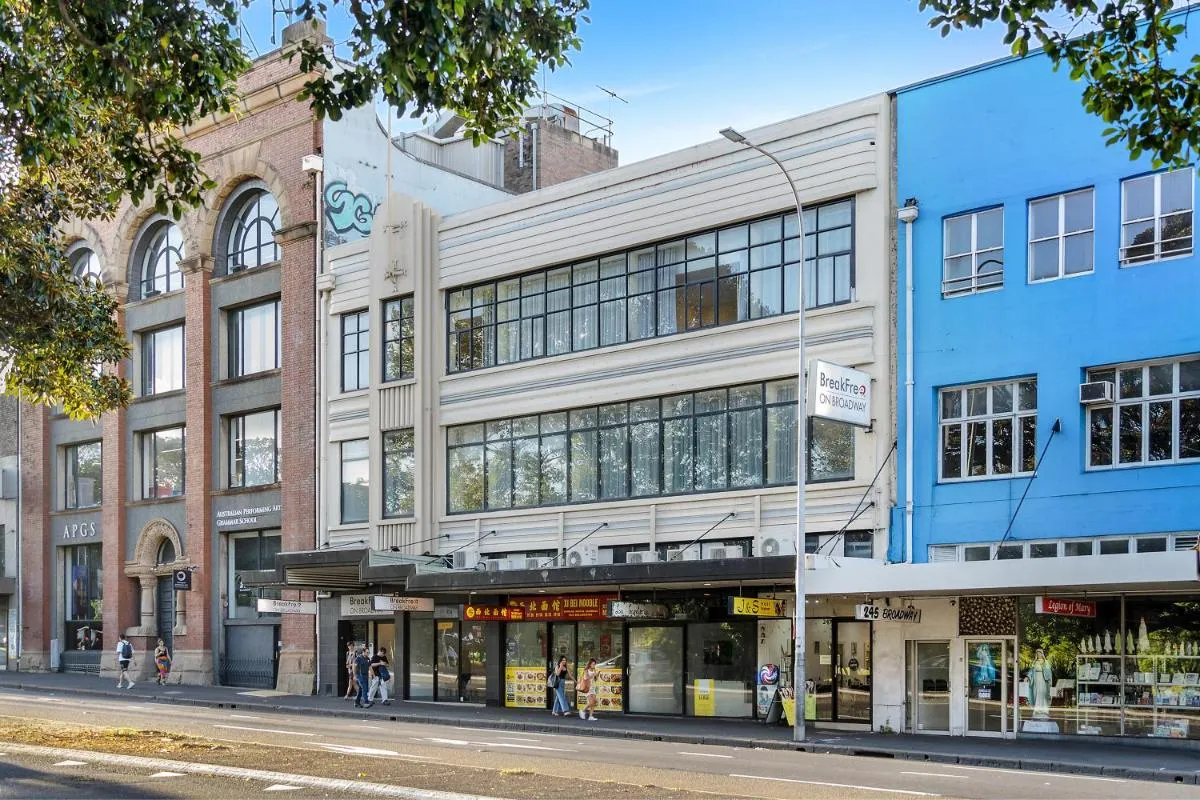 Image 1 of BreakFree on Broadway Sydney, an Accor Hotel