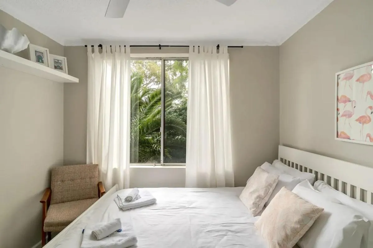 Image 2 of Bright 1 Bedroom Apartment in Lane Cove