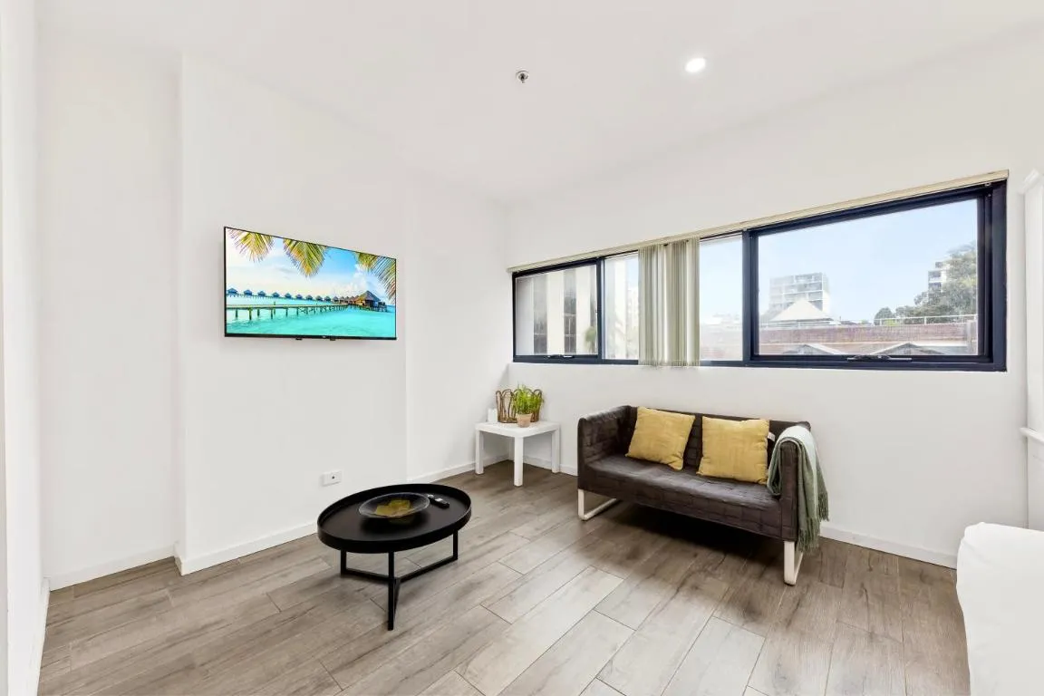 Image of Burwood 1Br studio nearTrain StationShopping
