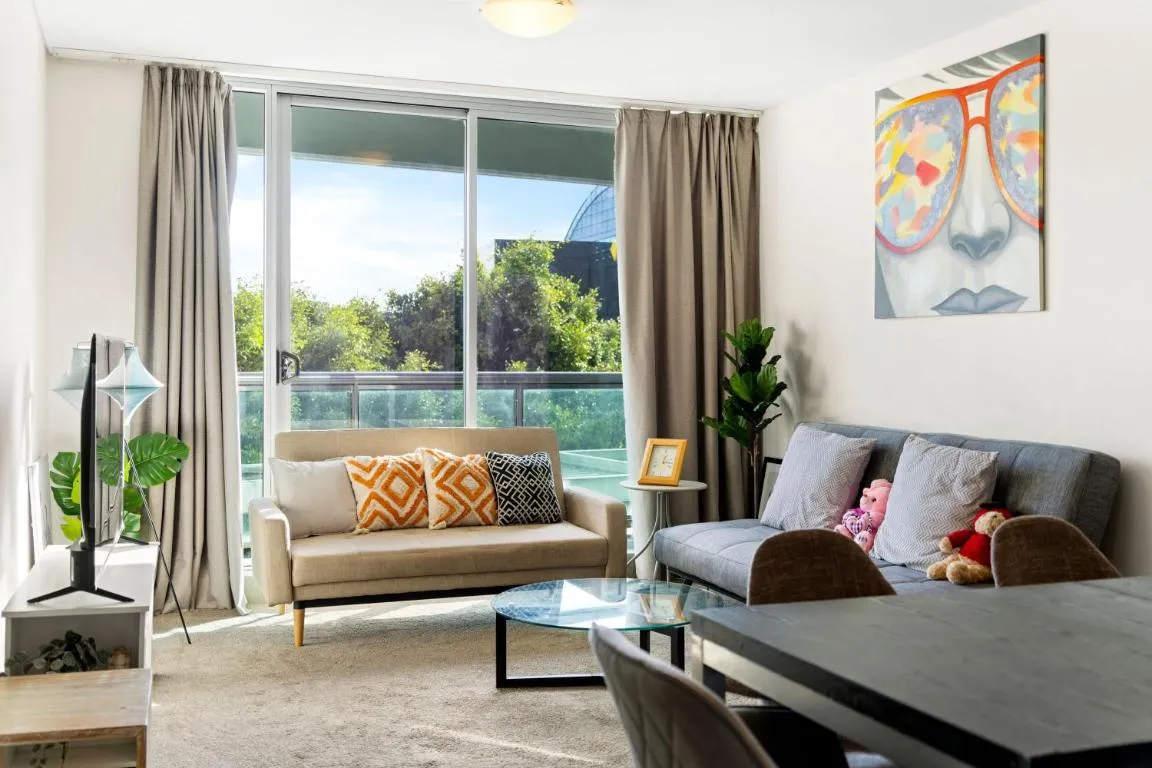 Image of CBD 3Br Apt & Darling Harbour & ICC & Chinatown & Central