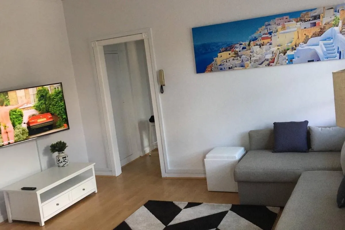 Image 4 of Central Bondi Apartment NEW