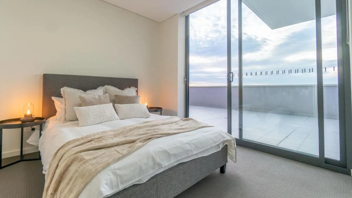 Image 6 of Central Canterbury Charm Sky View Free Parking