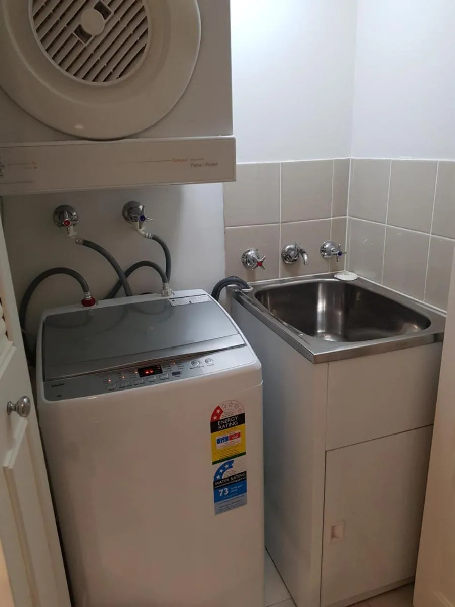 Image 2 of Chatswood Hotel