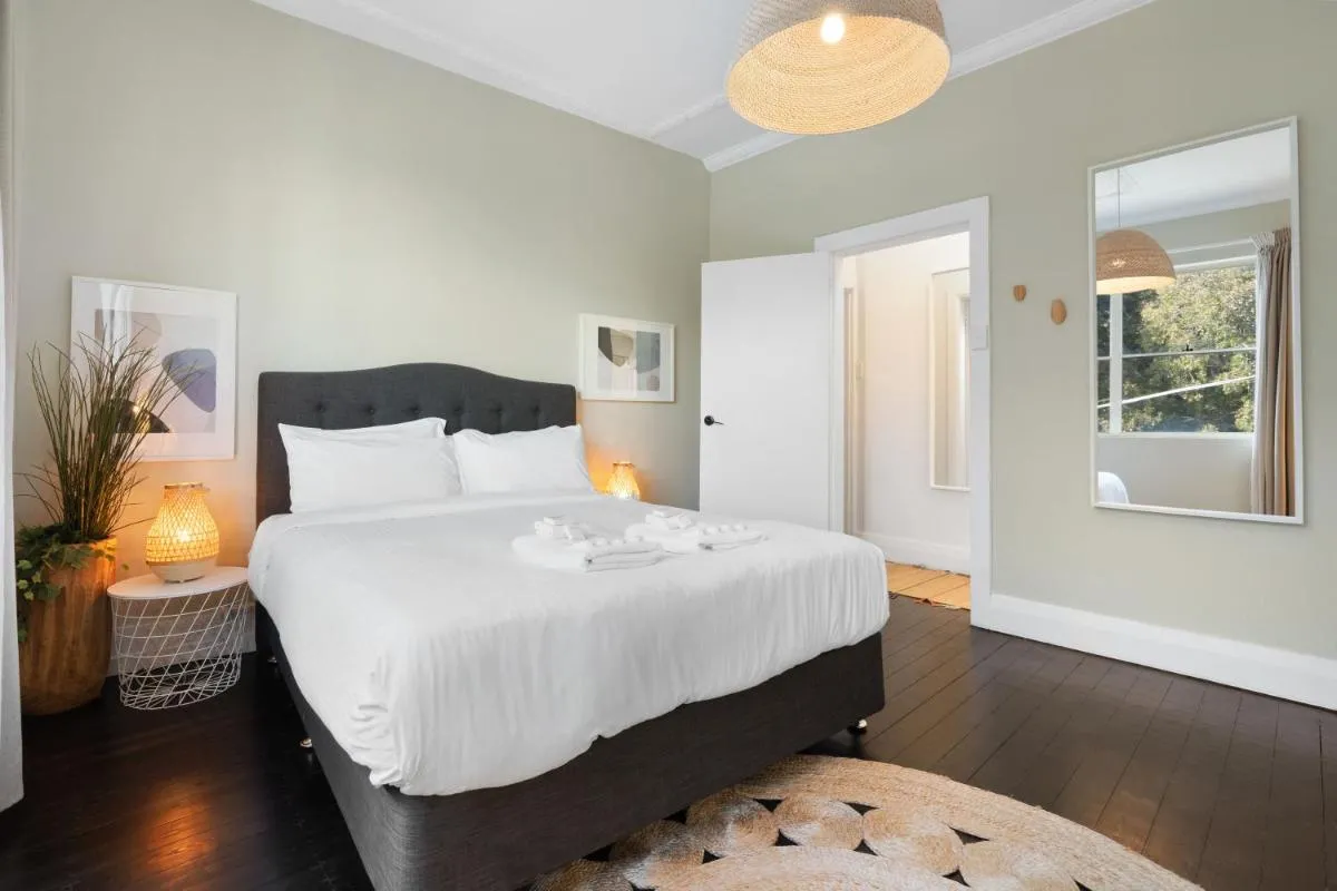 Image 1 of Chic 2BR Apartment with Artful Touches in Bondi