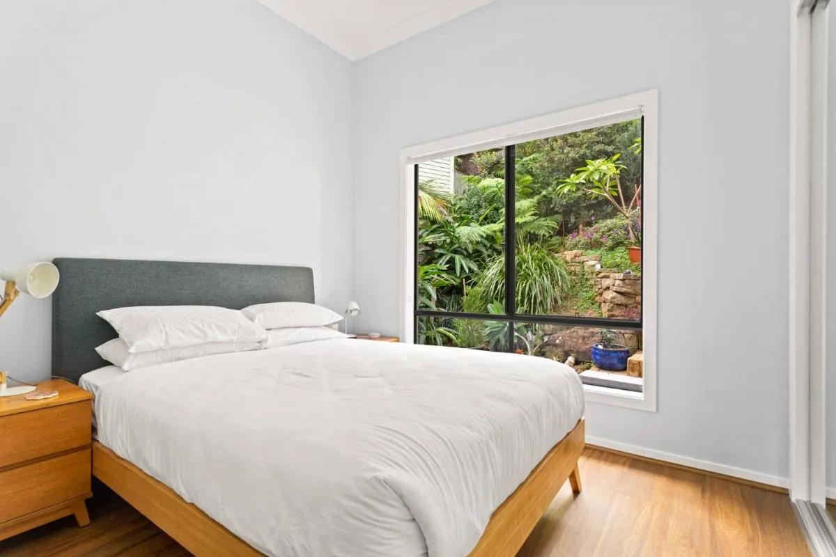 Image 1 of Chic 2-Bed Cottage Minutes from Clontarf Beach