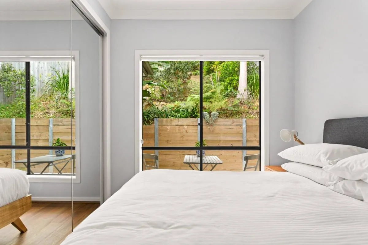 Image 5 of Chic 2-Bed Cottage Minutes from Clontarf Beach