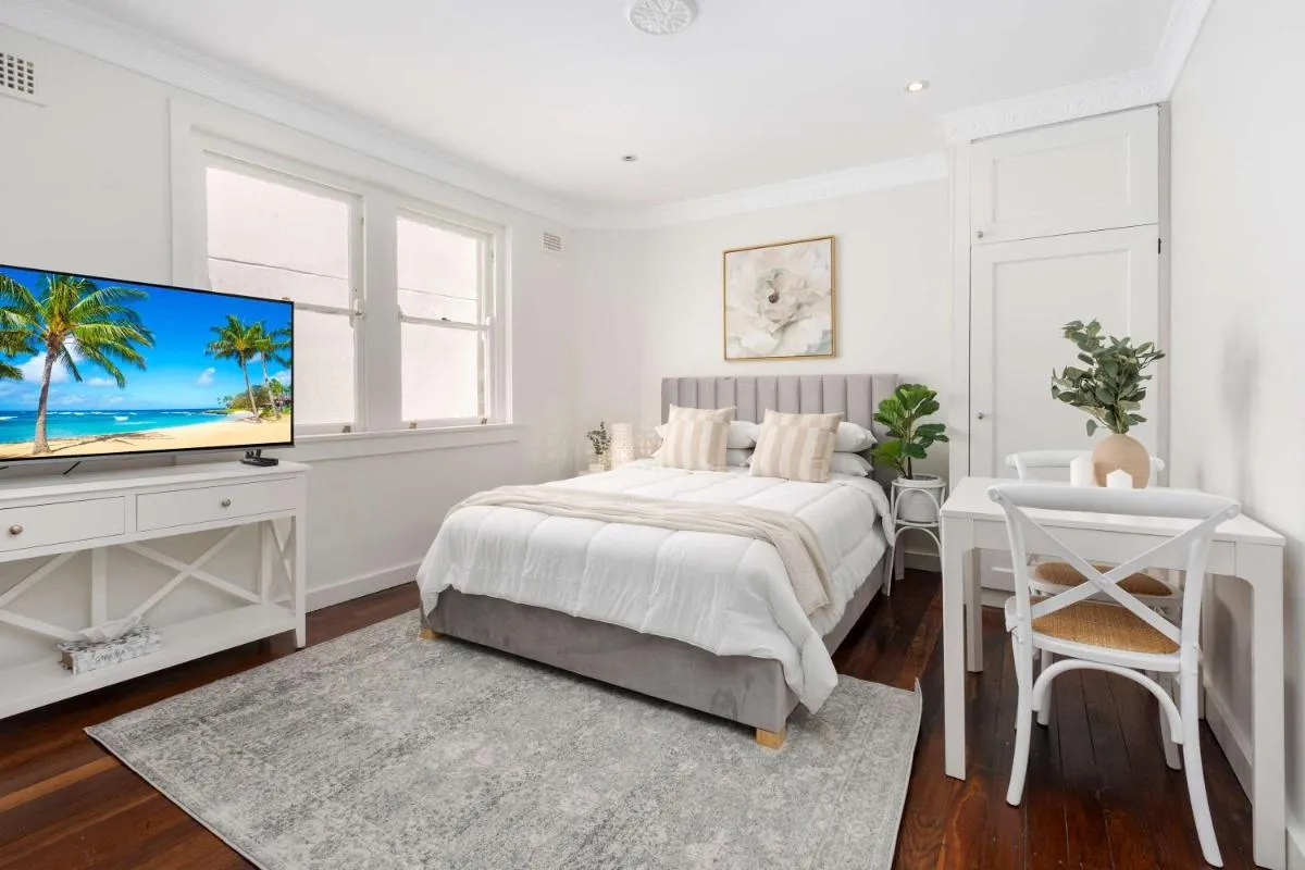 Image 4 of Chic Studio Unit in the heart of Rushcutters Bay