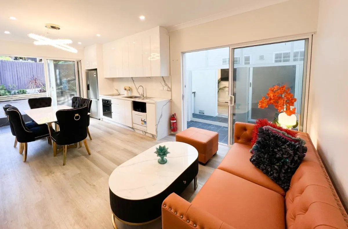 Image 1 of Churchill’s Rest