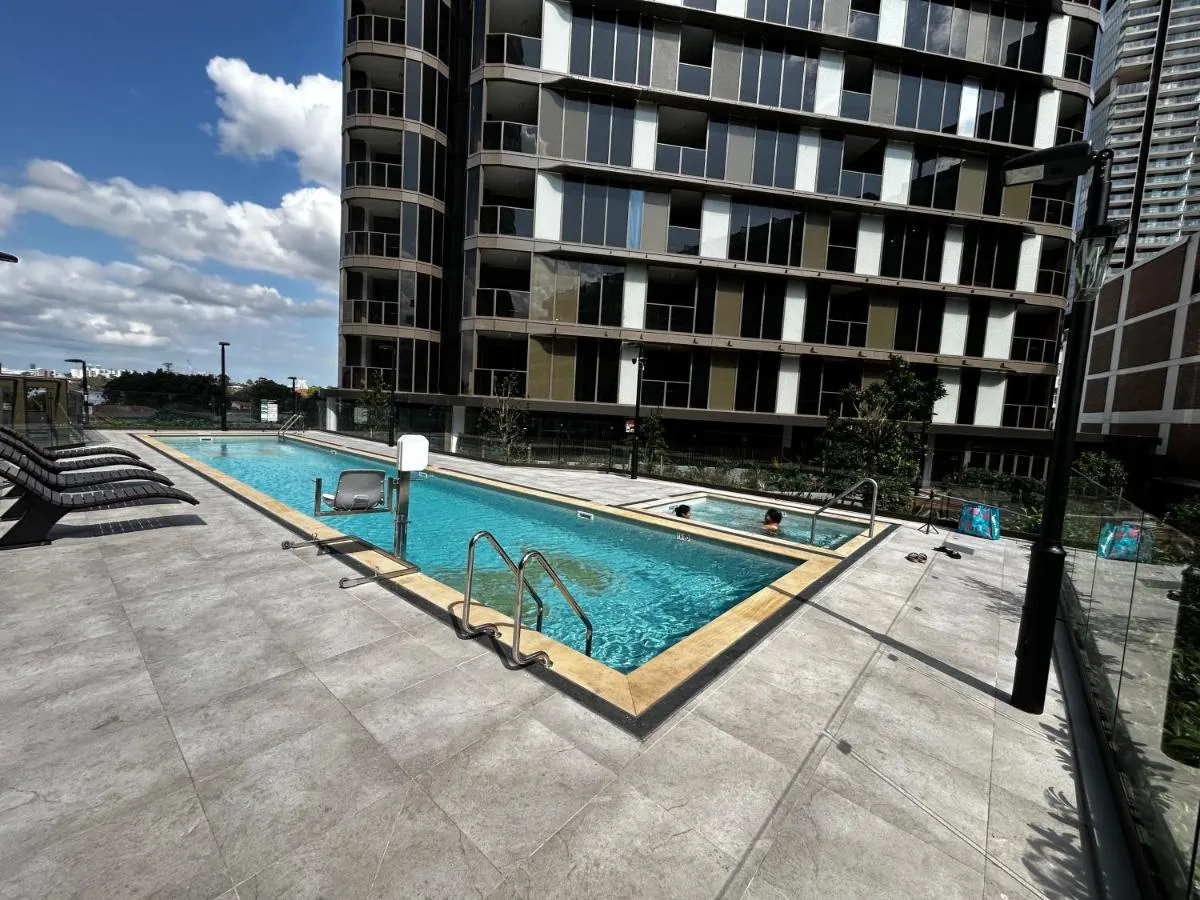 Image 3 of Classy Sleek Two Bedroom Apartment with Expansive River Views in the Heart of Sydney’s Second CBD