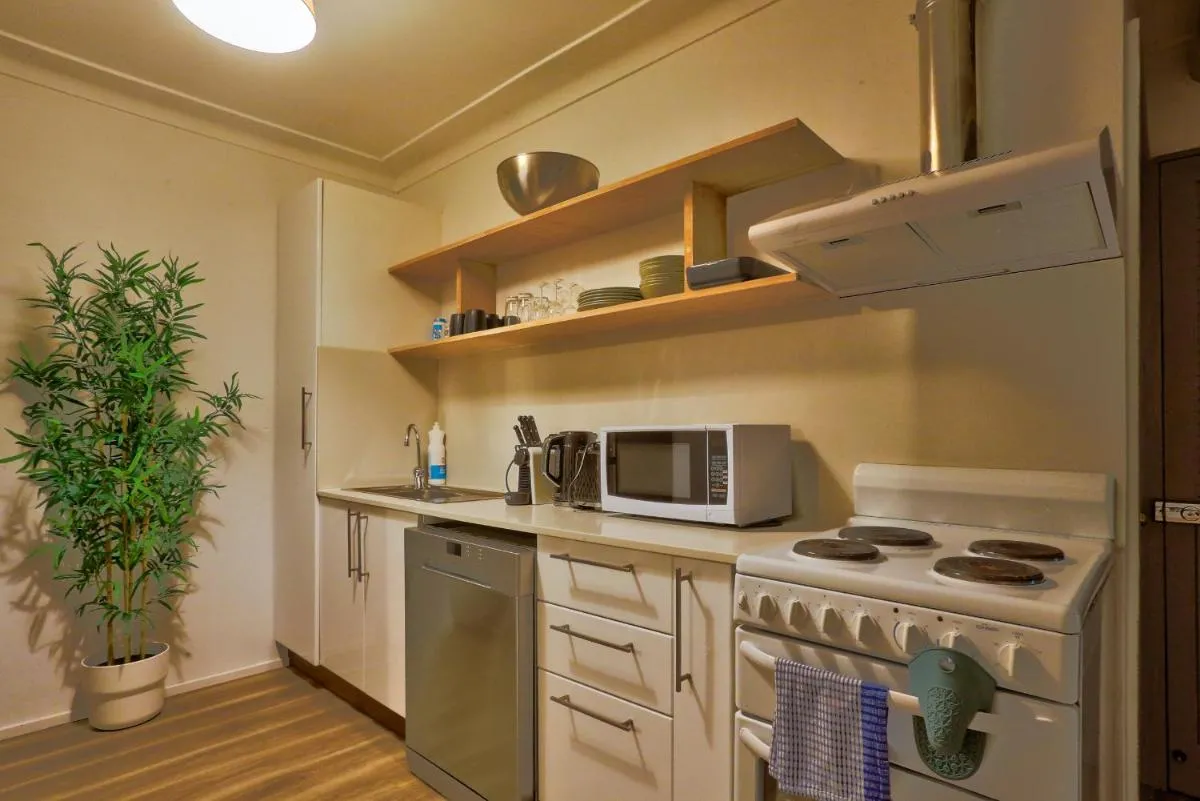 Image 5 of Close to city 2 Bedroom House Surry Hills