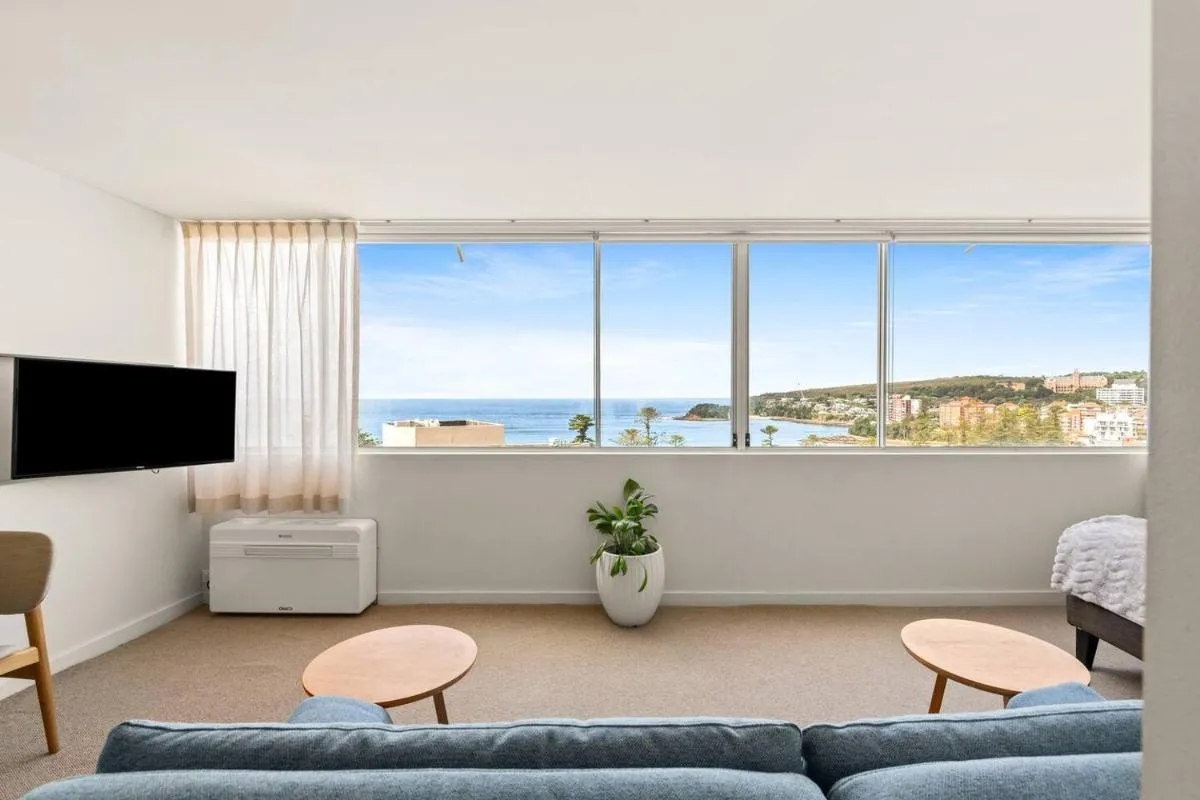 Image 5 of ‘Coastal Nest’ Elegant Pad with Million-dollar Views