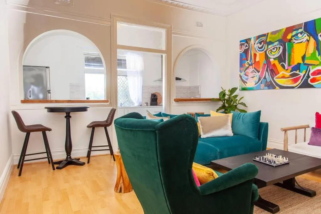 Image 4 of Colourful Bondi Living